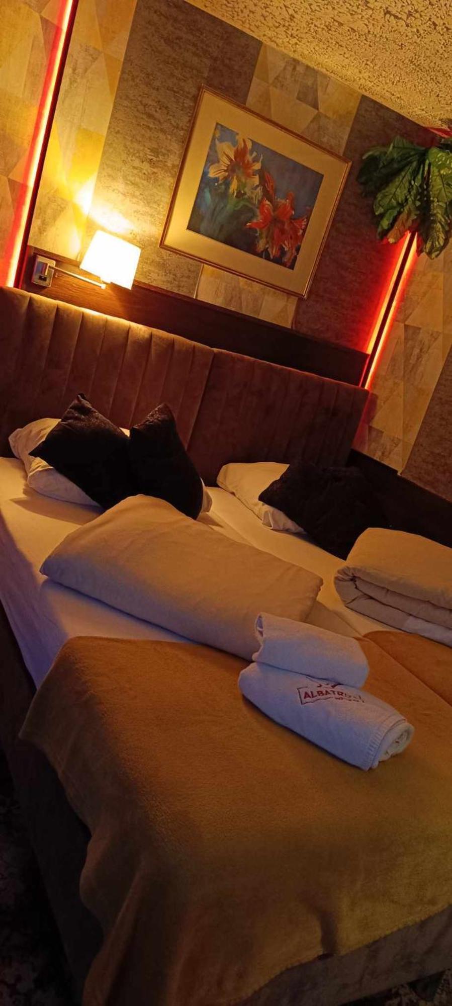 Zajazd Albatros Rzeszow Spa Exterior foto